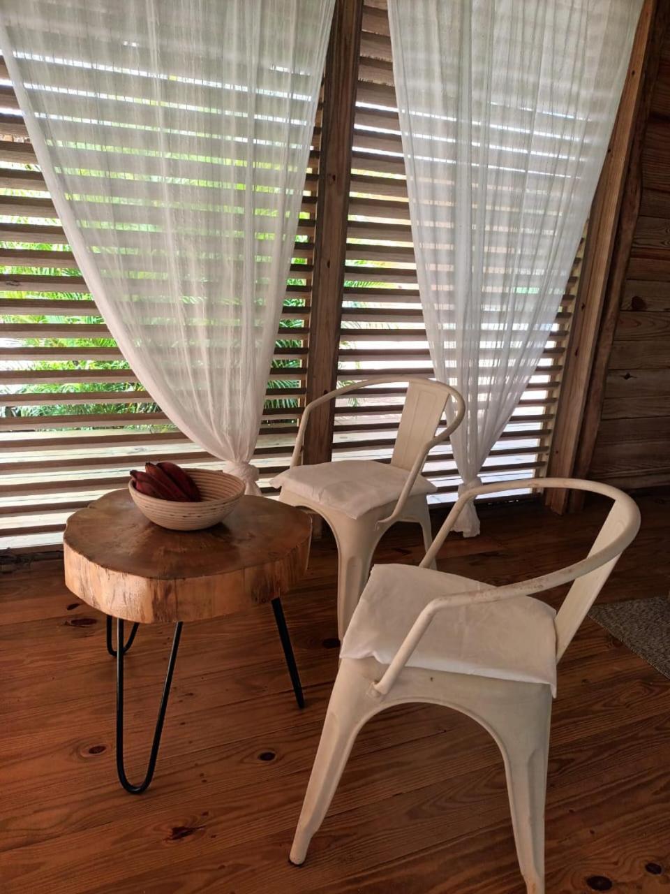 Samo Eco Lodge ลาสแตร์เรนาส ภายนอก รูปภาพ