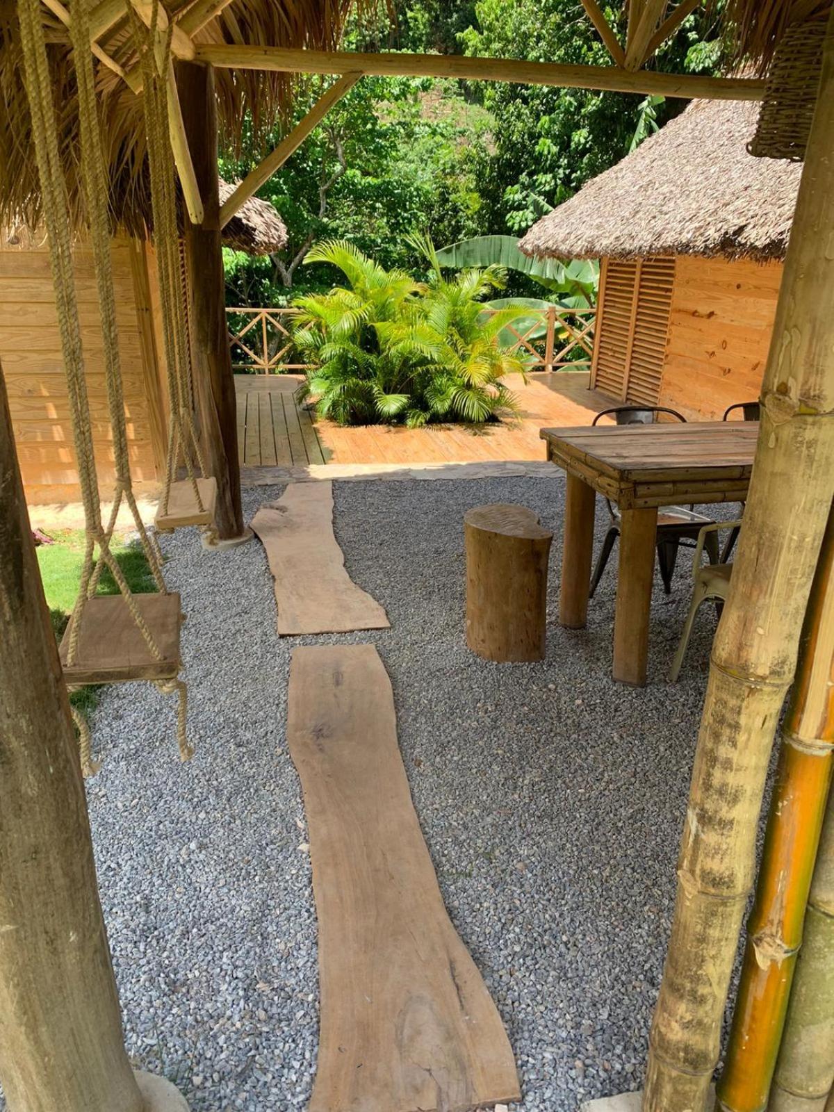 Samo Eco Lodge ลาสแตร์เรนาส ภายนอก รูปภาพ