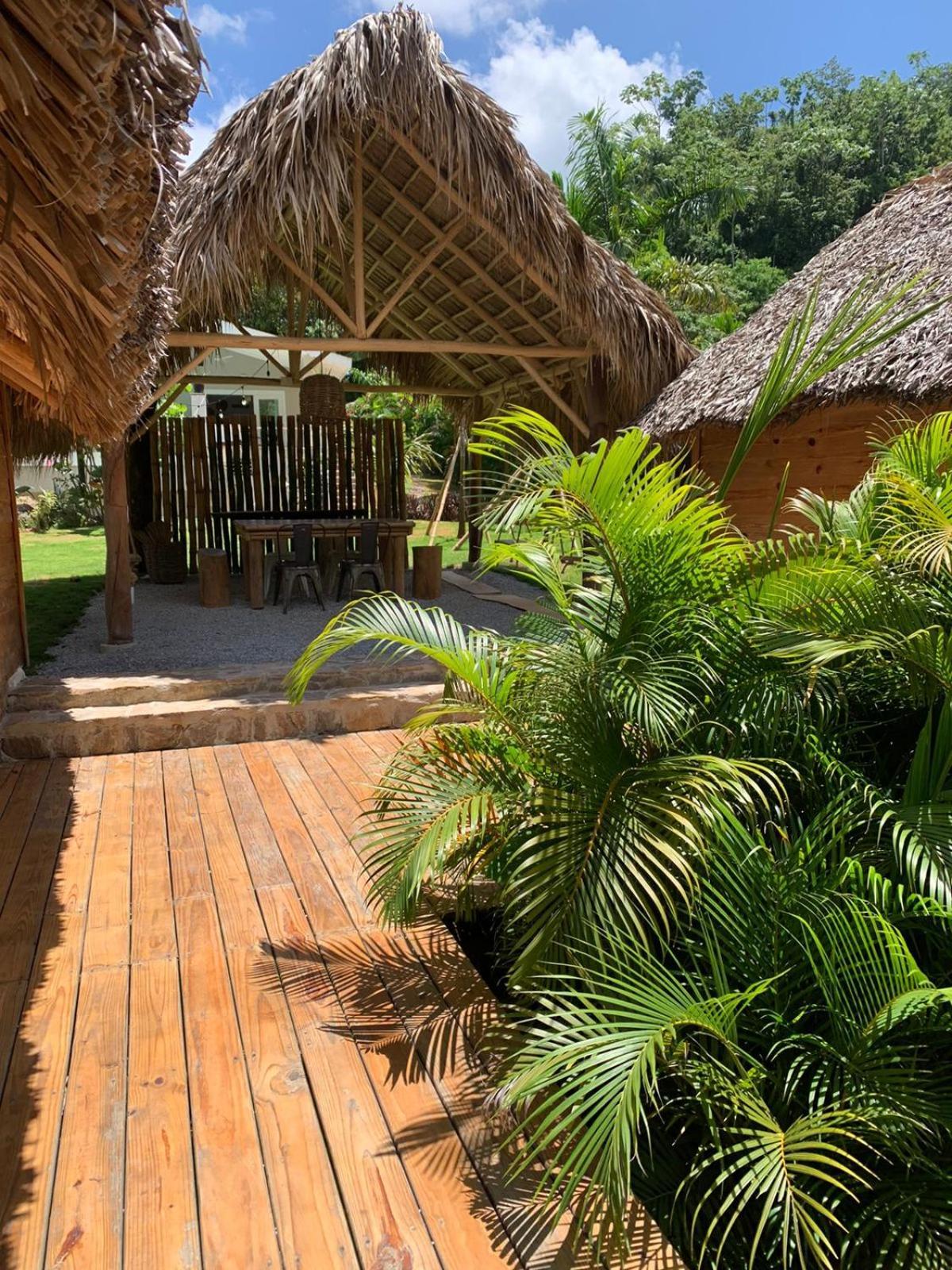 Samo Eco Lodge ลาสแตร์เรนาส ภายนอก รูปภาพ