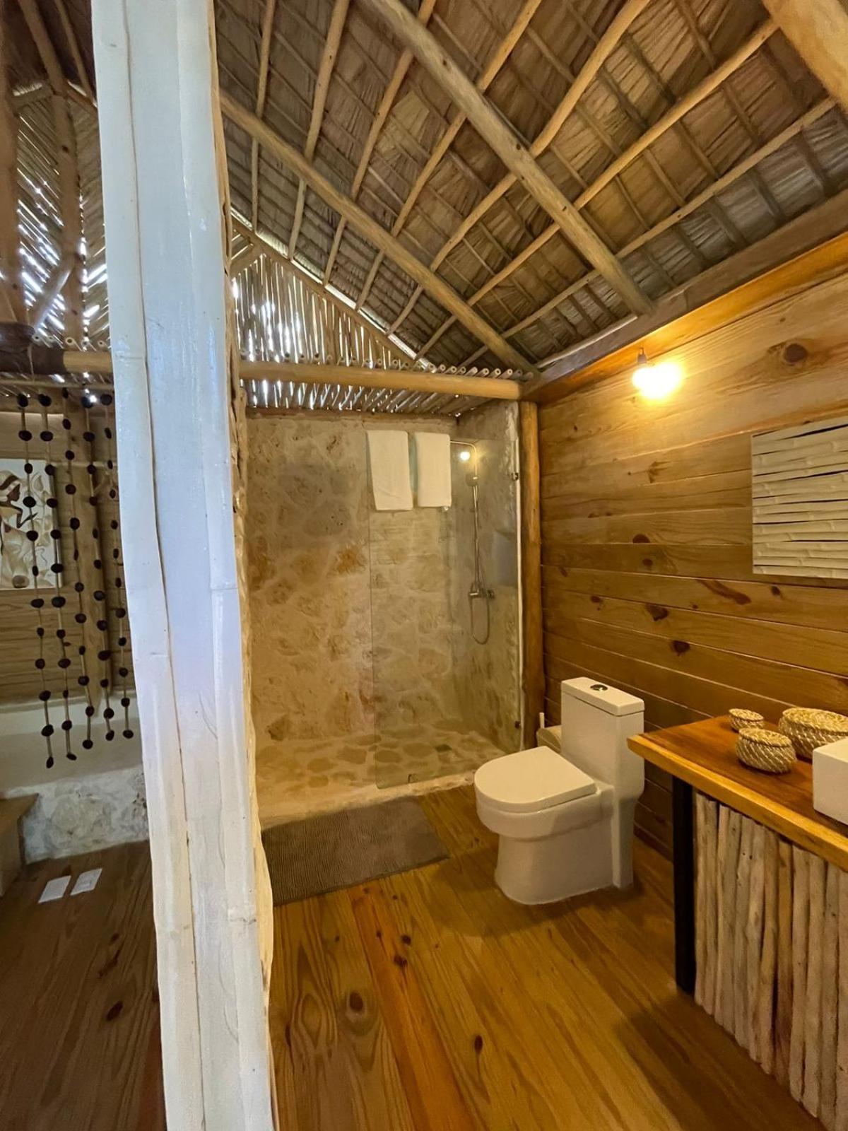Samo Eco Lodge ลาสแตร์เรนาส ภายนอก รูปภาพ