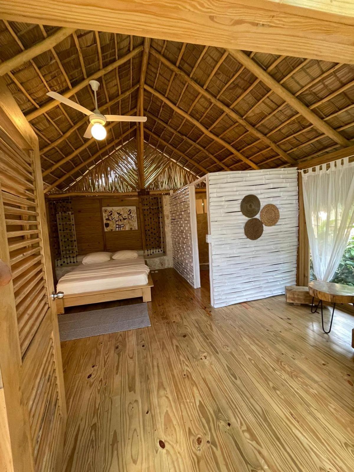 Samo Eco Lodge ลาสแตร์เรนาส ภายนอก รูปภาพ